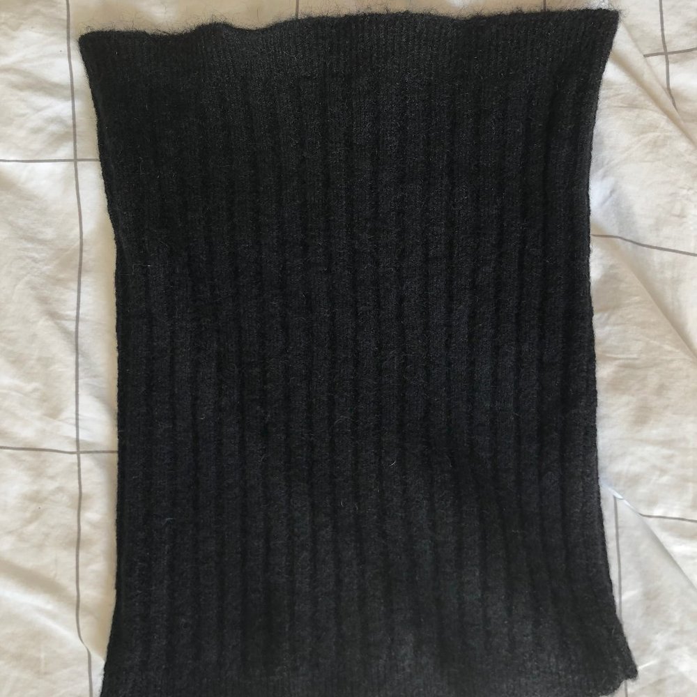 Rouje sweater tube top